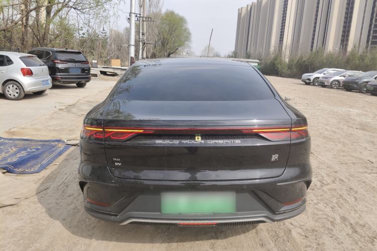 Used BYD Han 2022 EV Genesis Edition 715KM Front-Wheel-Drive Prestige Model
