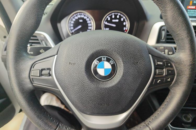 Used BMW 1 Series 2018 118i Leading Model Steering Wheel