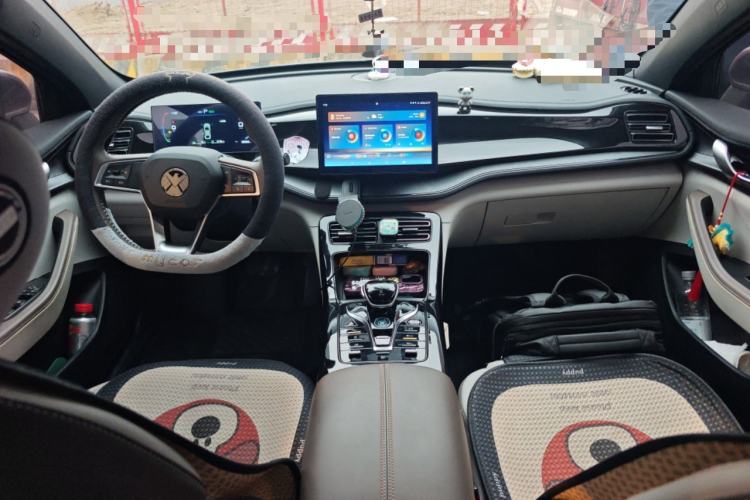 Used BYD Qin PLUS 2024 HONOR Edition DM-i 55KM Leading Model