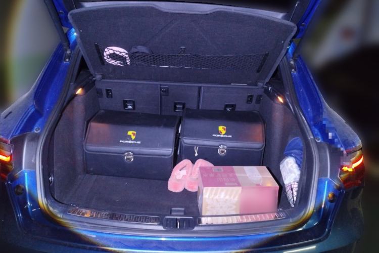 Used Porsche Macan 2014 Macan 2.0T Trunk