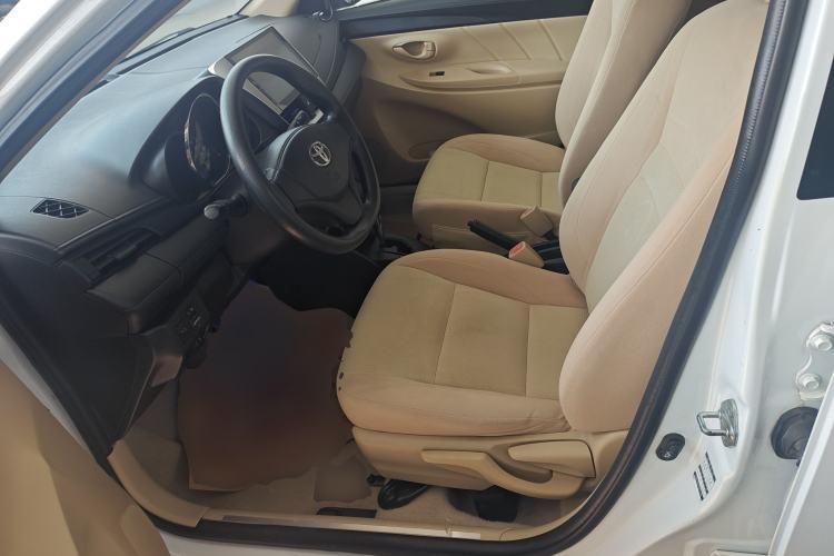 Used Toyota YARiS L Zhi Xuan 2016 Revised 1.5E CVT Charming Edition
