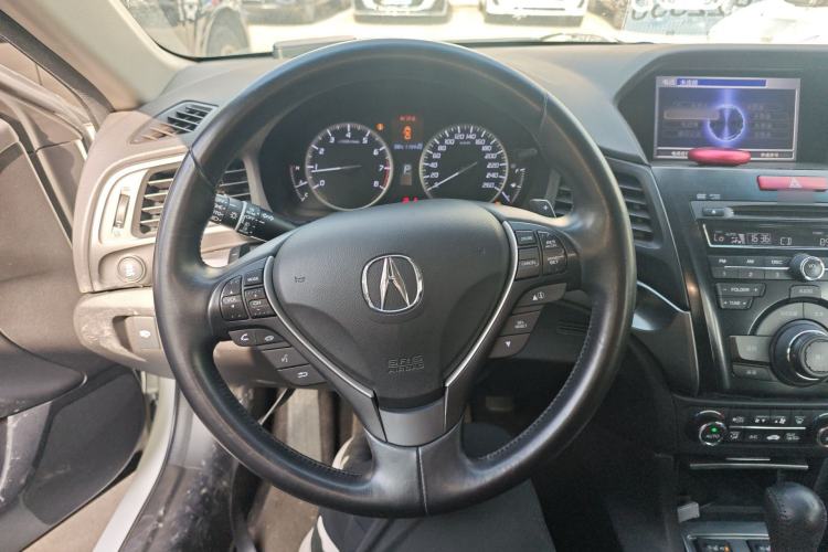 Used Acura ILX 2013 2.0L Elite Edition Steering Wheel