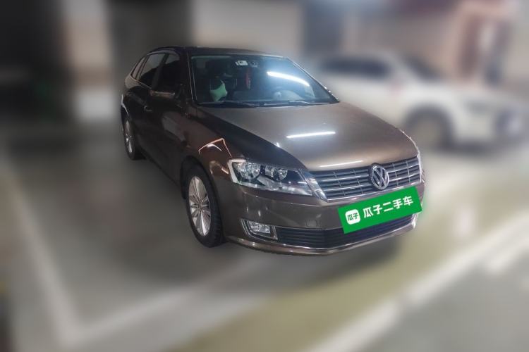 Used Volkswagen Gran Lavida 2013 1.6L Automatic Comfort Model Front Right 45 Deg