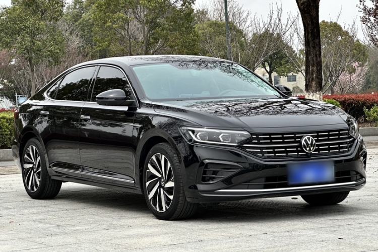 Used Volkswagen Passat 2024 380TSI Luxury Edition

