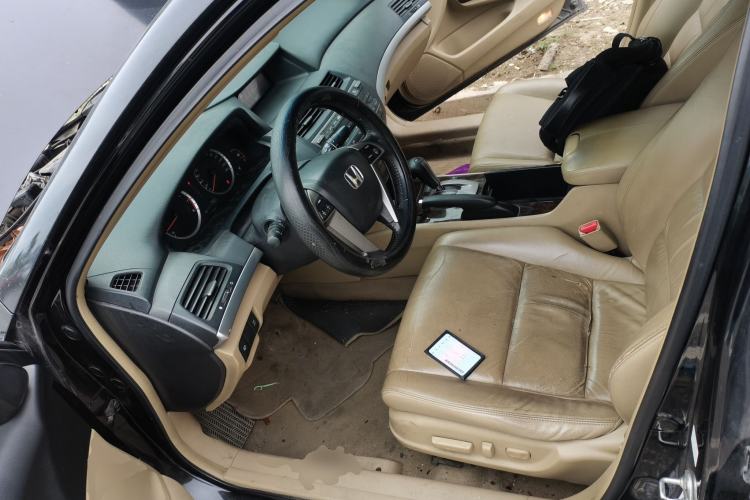 Used Honda Accord 2010 2.4L Millionth Anniversary Edition Left Front Seat