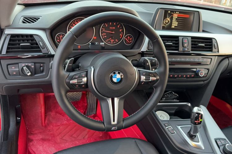 Used BMW 4 Series 2014 420i Fashion Model
