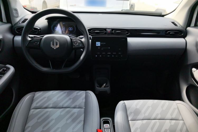 Used Leapmotor T03 2025 310 Comfort Edition Center Console