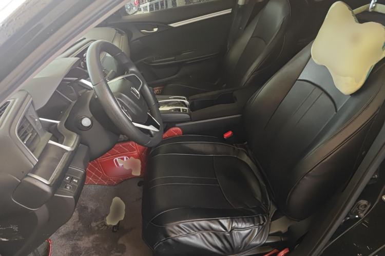 Used Honda Civic 2016 220TURBO CVT Luxury Edition
