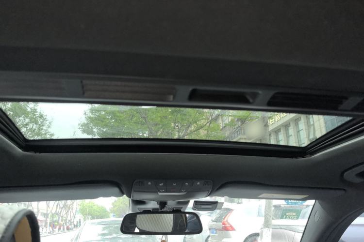 Used Mercedes-Benz GLC Coupe 2017 GLC 260 4MATIC Coupe SUV
