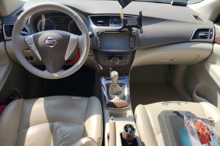 Used Nissan Sylphy 2012 1.8XL Manual Luxury Edition