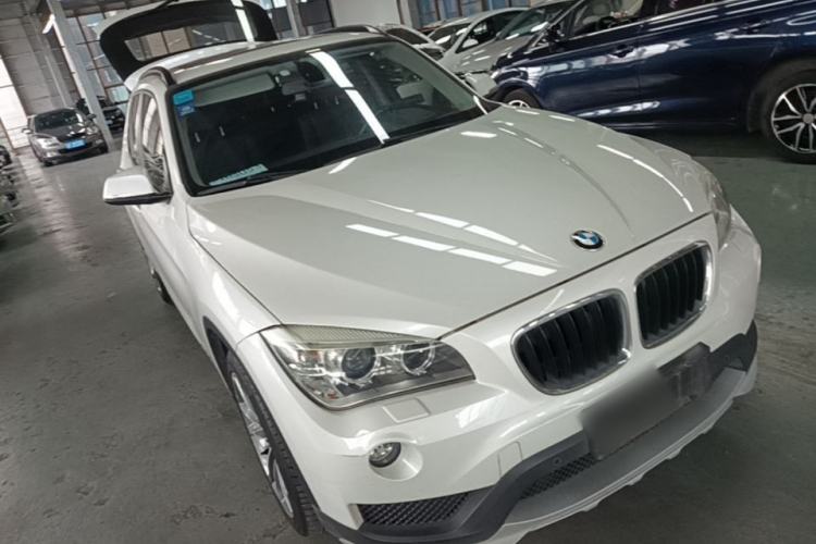 Used BMW X1 2015 sDrive18i Leading Edition
