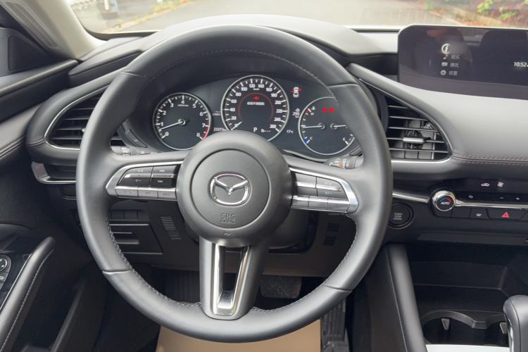 Used Mazda 3 Axela 2023 2.0L Automatic Zhiya Edition Steering Wheel