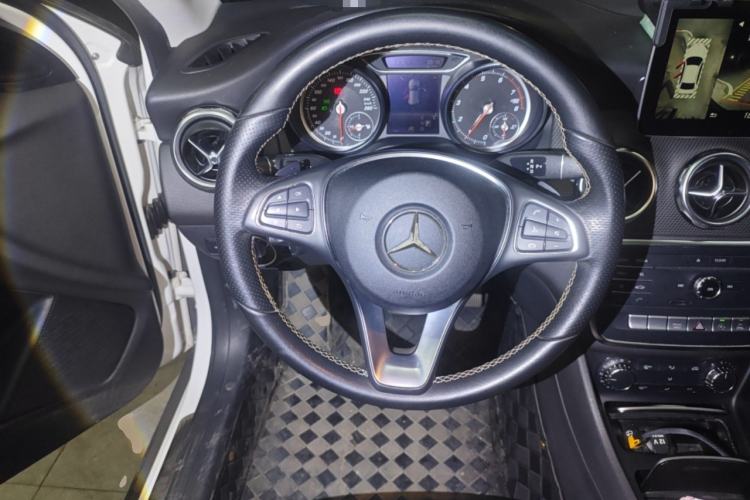 Used Mercedes-Benz GLA 2017 GLA 200 Sport Edition
