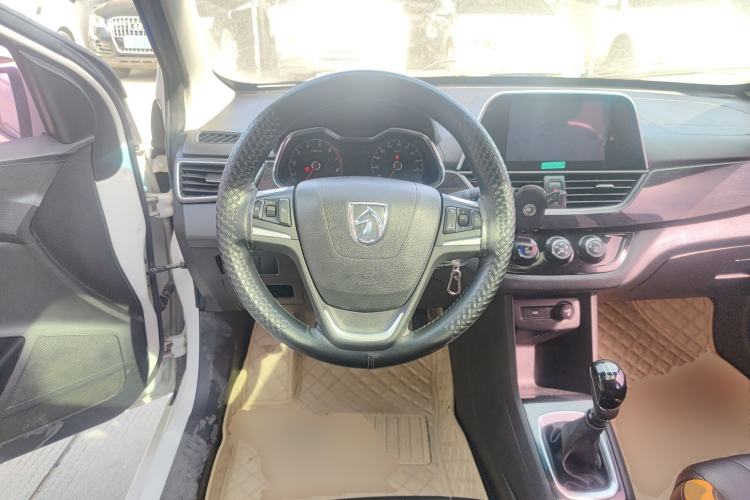Used Baojun 310 2016 1.2L Manual Luxury Model
