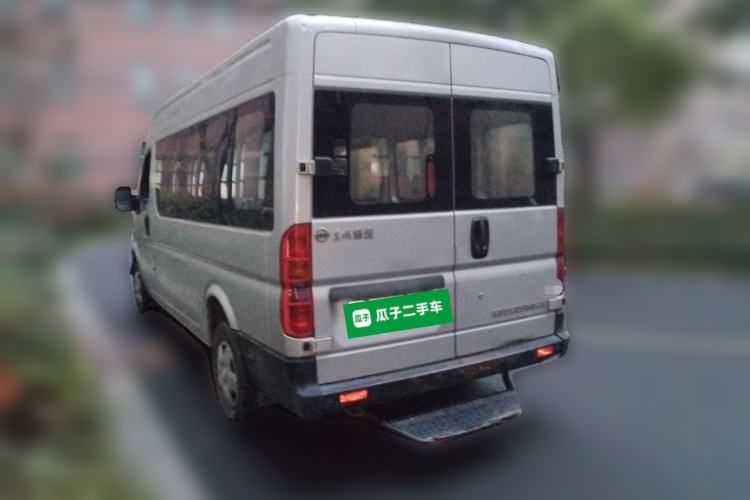 Used Dongfeng Yufeng 2015 2.5T Lingyun Edition Yulibao High-End Long Wheelbase Mid-Roof ZD25 Rear Left 45 Deg