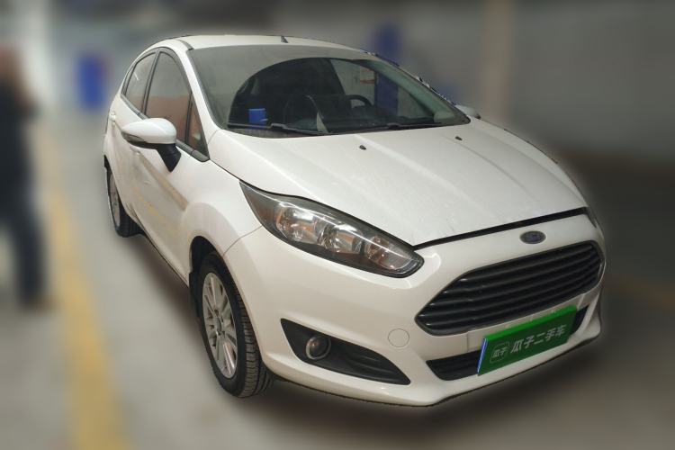 Used Ford Fiesta 2013 Hatchback 1.5L Manual Fashion Edition
