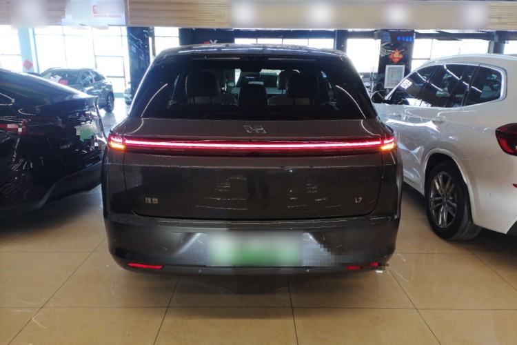 Used Li Auto L7 2023 Pro Model

