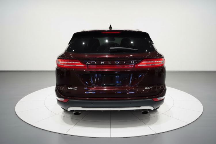 Used Lincoln MKC 2017 2.0T Two-Wheel Drive Deluxe Edition