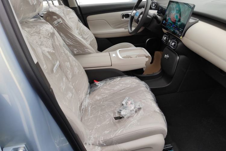 Used AION UT 2025 330 Starlight Edition
