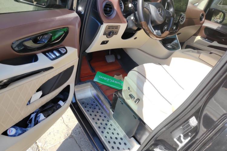 Used Mercedes-Benz Vito 2018 2.0T Elite Version 7 Seats China VI Emission Standard