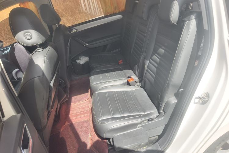 Used Volkswagen Touran 2018 Volkswagen Touran L 280TSI DSG Comfort Edition 7-seater Left Rear Seat