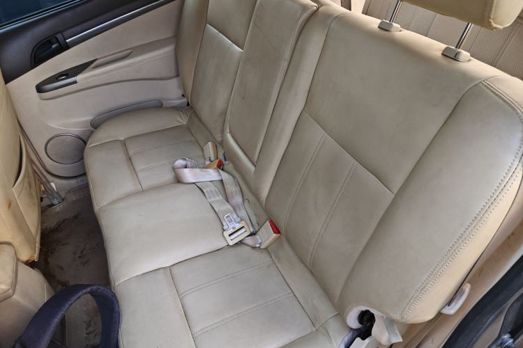 Used Haima Puxima 2013 1.6L Automatic 7-Seater Enjoyment Edition