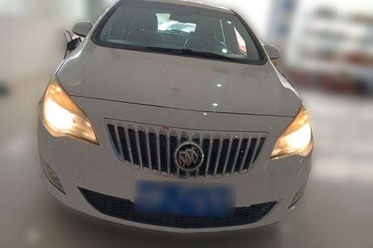 Used Buick GT 2010 XT 1.8L Automatic Fashion Edition Front