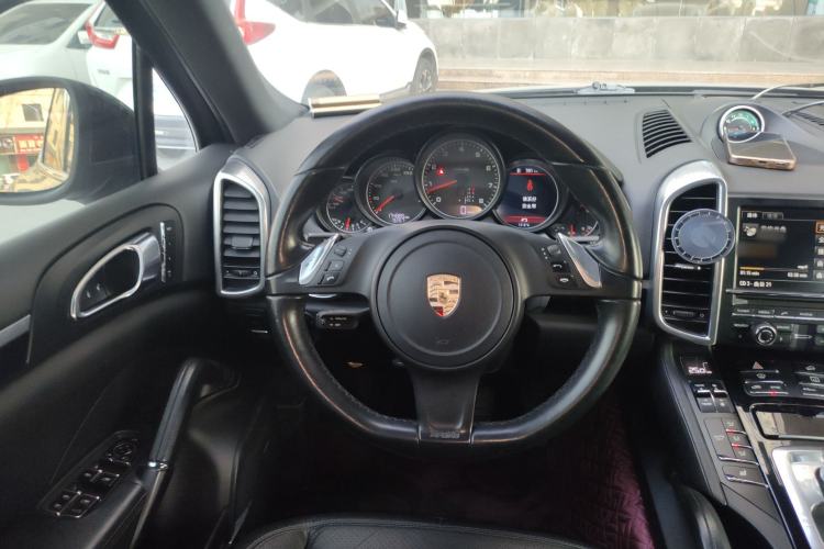 Used Porsche Cayenne 