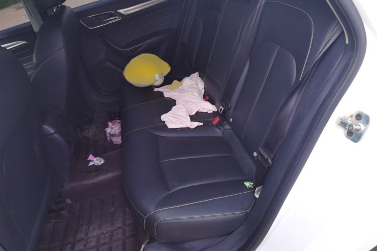 Used Roewe i6 2017 20T Automatic Flagship Edition
