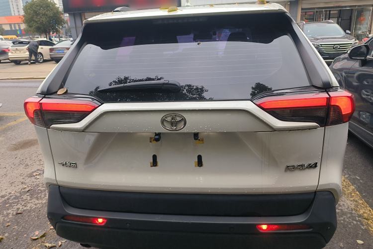 Used Toyota RAV4 2020 2.0L CVT Two-Wheel Drive Urban Edition
