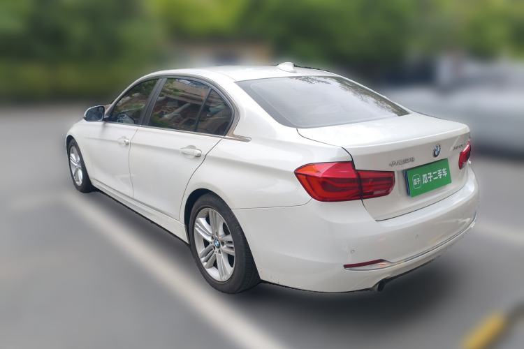 Used BMW 3 Series 2016 320Li Ambition Model
