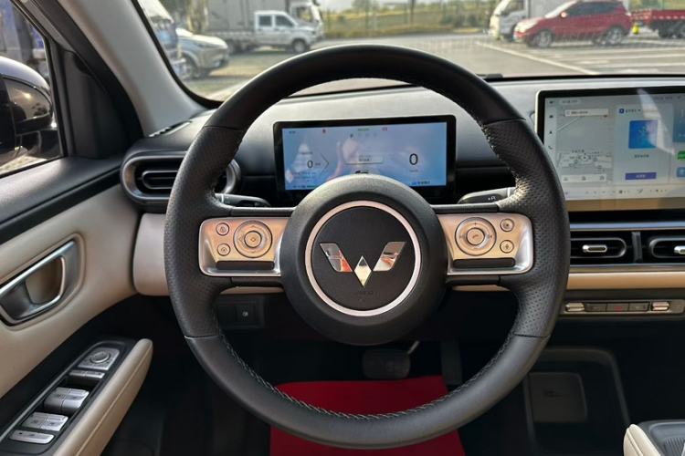 Used Wuling Bingo PLUS 2024 510 km Flagship Edition Four-Seater Version Interior 4