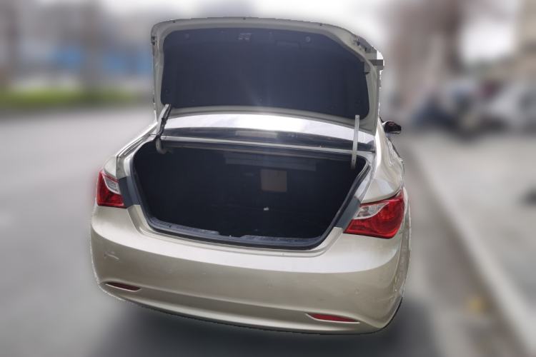 Used Hyundai Sonata 2013 2.0L Automatic Luxury Edition
