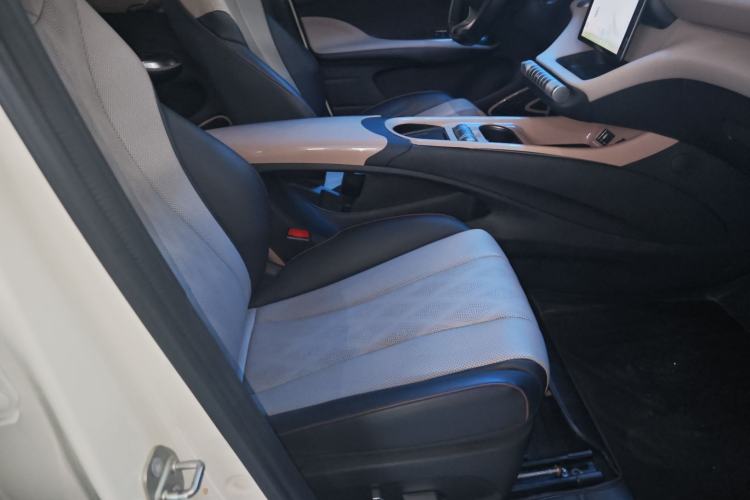 Used BYD Dolphin 2023 420 km Fashion Edition