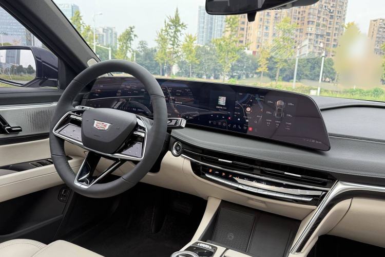 Used Cadillac CT6 2023 28T Luxury Version
