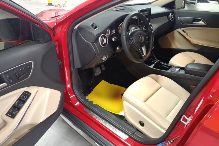 Used Mercedes-Benz GLA 2016 GLA 200 Fashion Model
