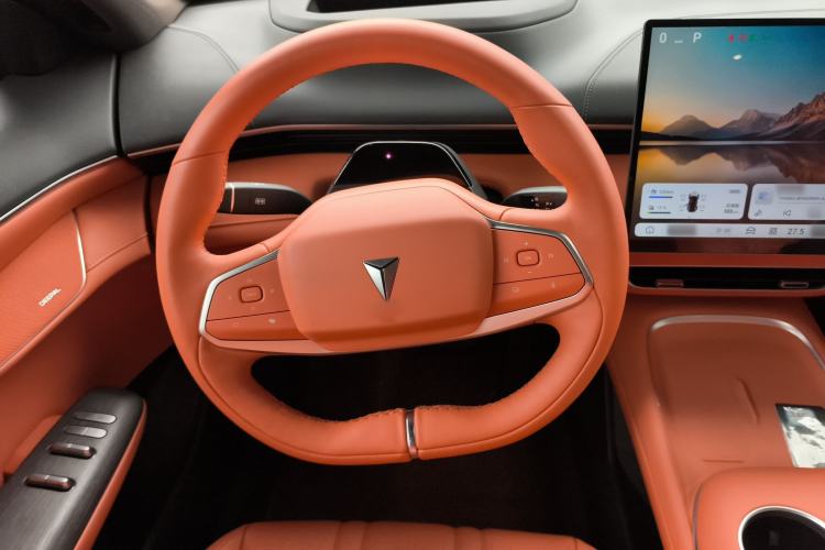 Used Deepal S07 2024 215Max Qiankun Intelligent Driving ADS SE Range-Extended Version
