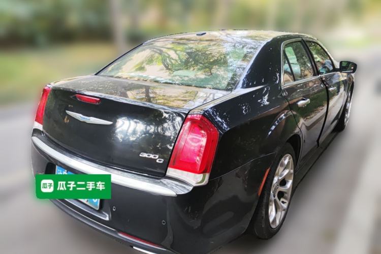 Used Chrysler 300C 2016 3.0L Supreme Edition
