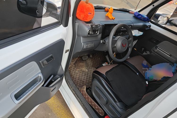 Used Wuling Zhiguang New Energy 2025 Model 305km Ambitious Edition
