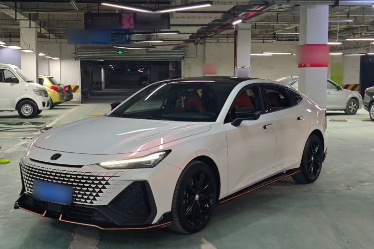 Used CHANGAN UNI-V 2023 2.0T Sport Edition