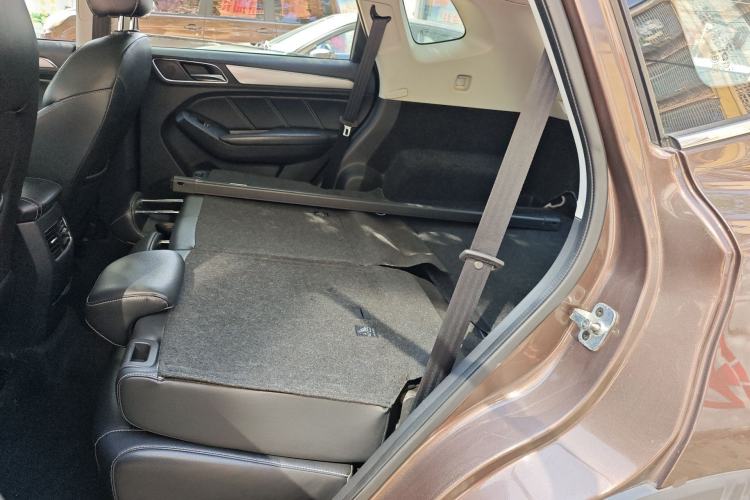 Used Roewe RX5 2016 20T Two-Wheel Drive Automatic Internet Smart Edition