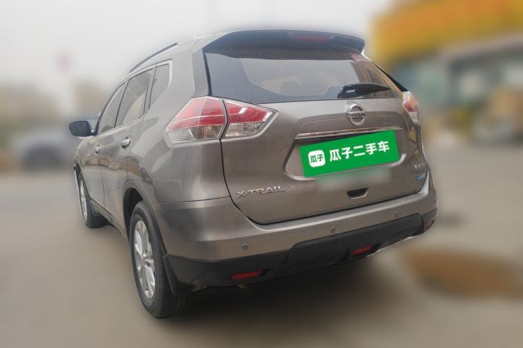 Used Nissan X-Trail 2014 2.5L CVT Leading Edition 4WD
