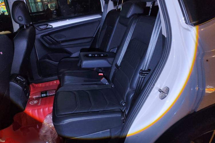 Used Volkswagen Tiguan L 2020 330TSI Automatic Two-Wheel Drive Smart Luxury Edition China VI Standard