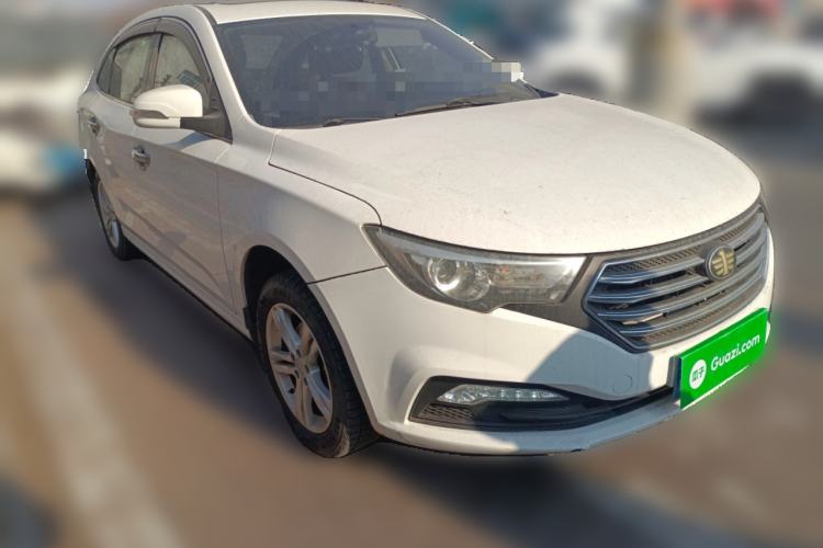 Used Bestune B30 2016 1.6L manual luxury version
