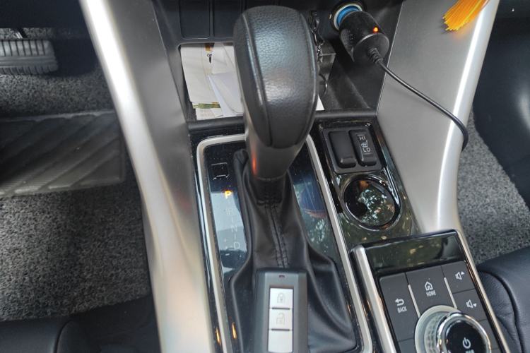 Used Mitsubishi Eclipse Cross 2019 1.5T CVT Two-Wheel Drive Dream Edition China VI Standard
