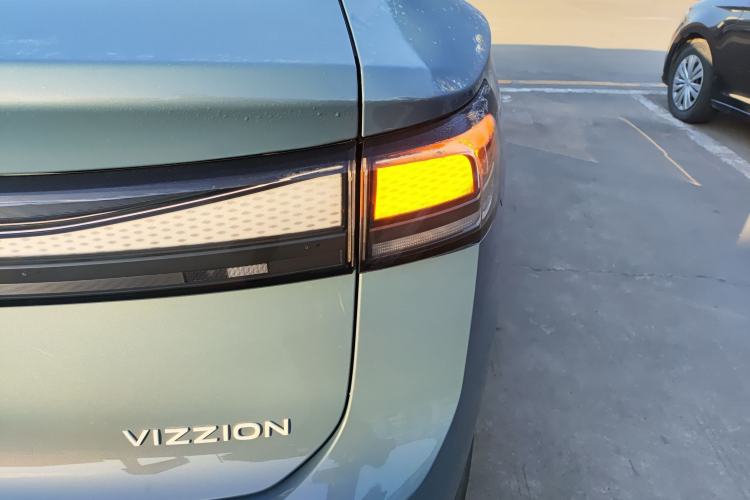 Used Volkswagen ID.7 VIZZION 2024 AIR model
