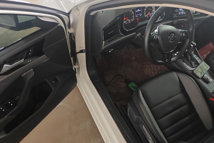 Used Volkswagen Sagitar 2019 200TSI DSG Comfort Version China VI Standard Driver Seat