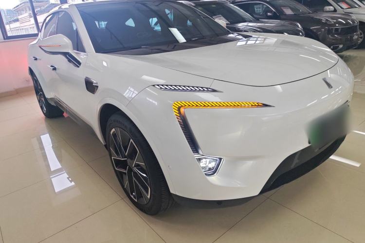 Used Avatr 11 2023 HarmonyOS Version Smart Enjoyment Upgrade Model 90-Degree Rear-Wheel Drive Edition