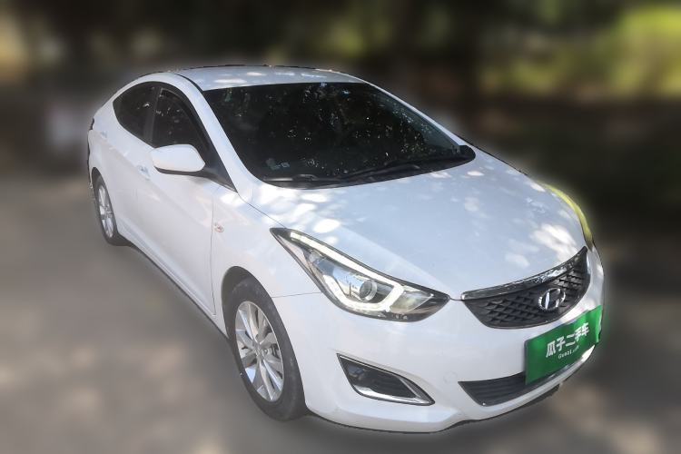 Used Hyundai Elantra (5th Generation / Langdong) 2016 1.6L Automatic Smart Version