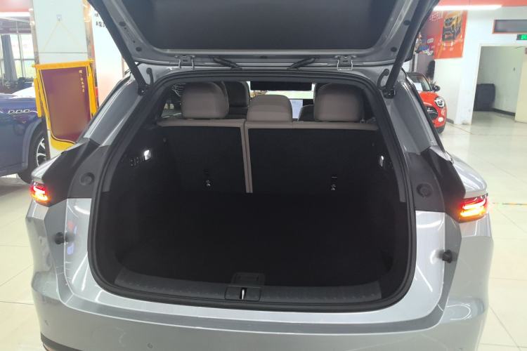 Used Li Auto Li Auto i6 2025 Model Two-Wheel-Drive Standard Type